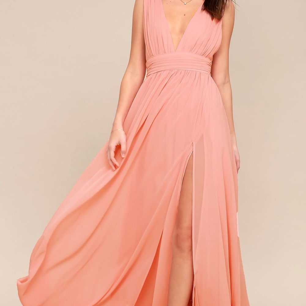 Lulus brand new dress